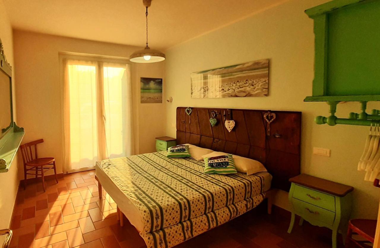 Bio Agriturismo Mare In Campagna Campofilone Exterior foto